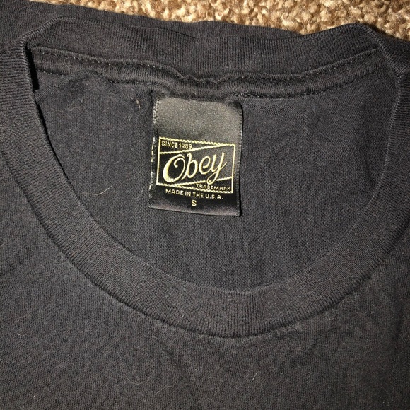 🚨T-Shirt Bundle!!!!🚨 - Picture 4 of 6